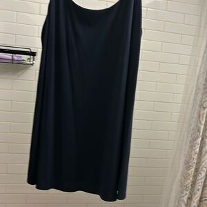 Eileen Fisher silk crepe cami style top, Nidnight, Size M